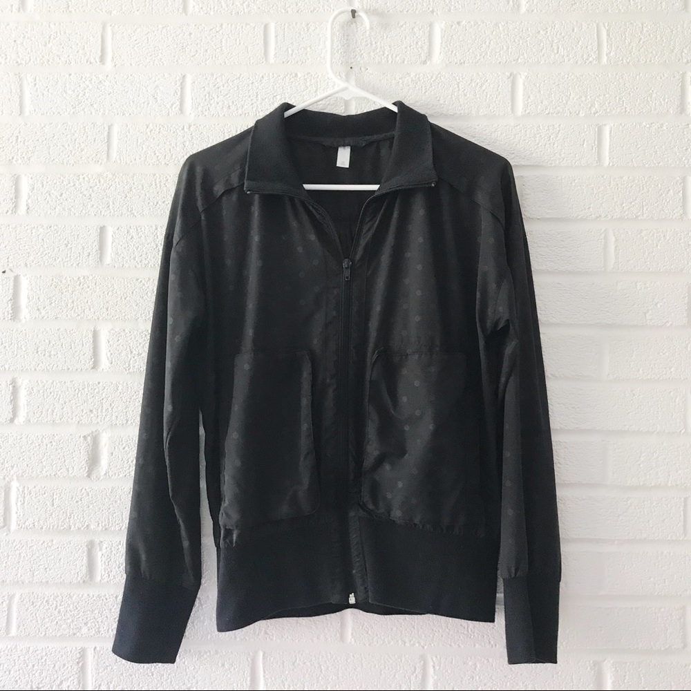 Gap Fit Silky Tone on Tone Dot Light Jacket XS
